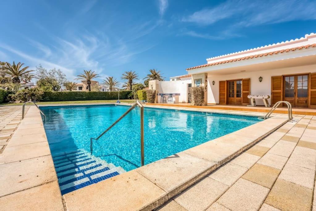 La Calma Espectacular Villa Con Jardin Y Piscina En Menorca Салгар Екстер'єр фото